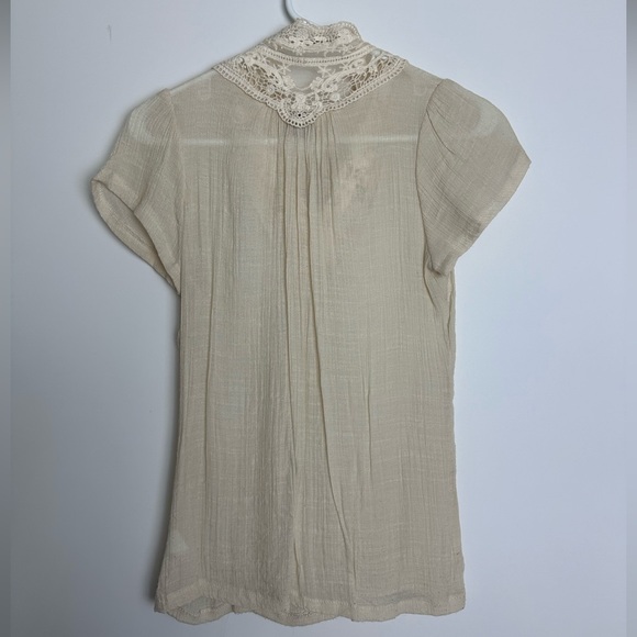 Cream Lace-Trimmed Women's Top with Bow Tie - Picture 8 of 14